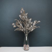Glitter holly bush Champagne