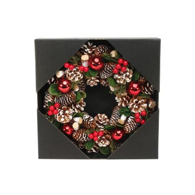 30cm Red Bauble / Berry wreath