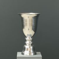 Aluminium vase polished
