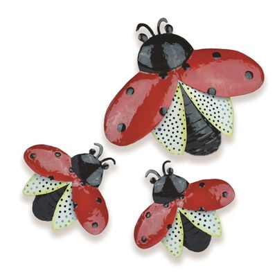 Set of 3 Metal Ladybirds 2 Smll & 1 Lrge. Lrge:21x24cm Sml:12.5x14cm