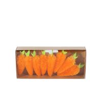 8 Carrots in Display Box