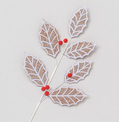 66cm Holly/Berry Gingerbread Spray